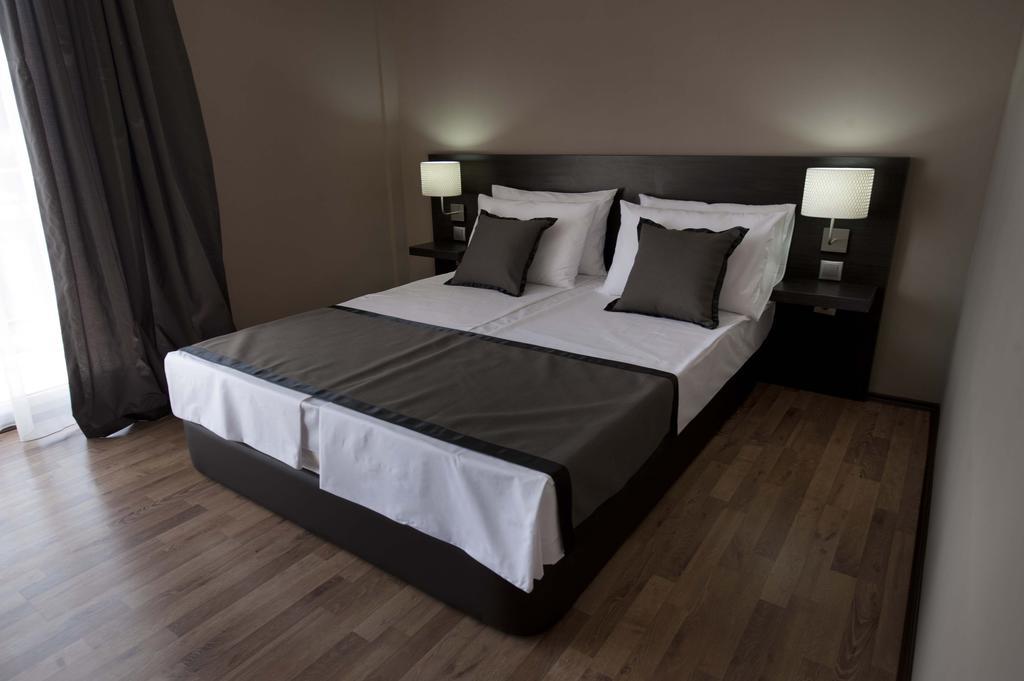 Soho Apartments Bitola Bagian luar foto